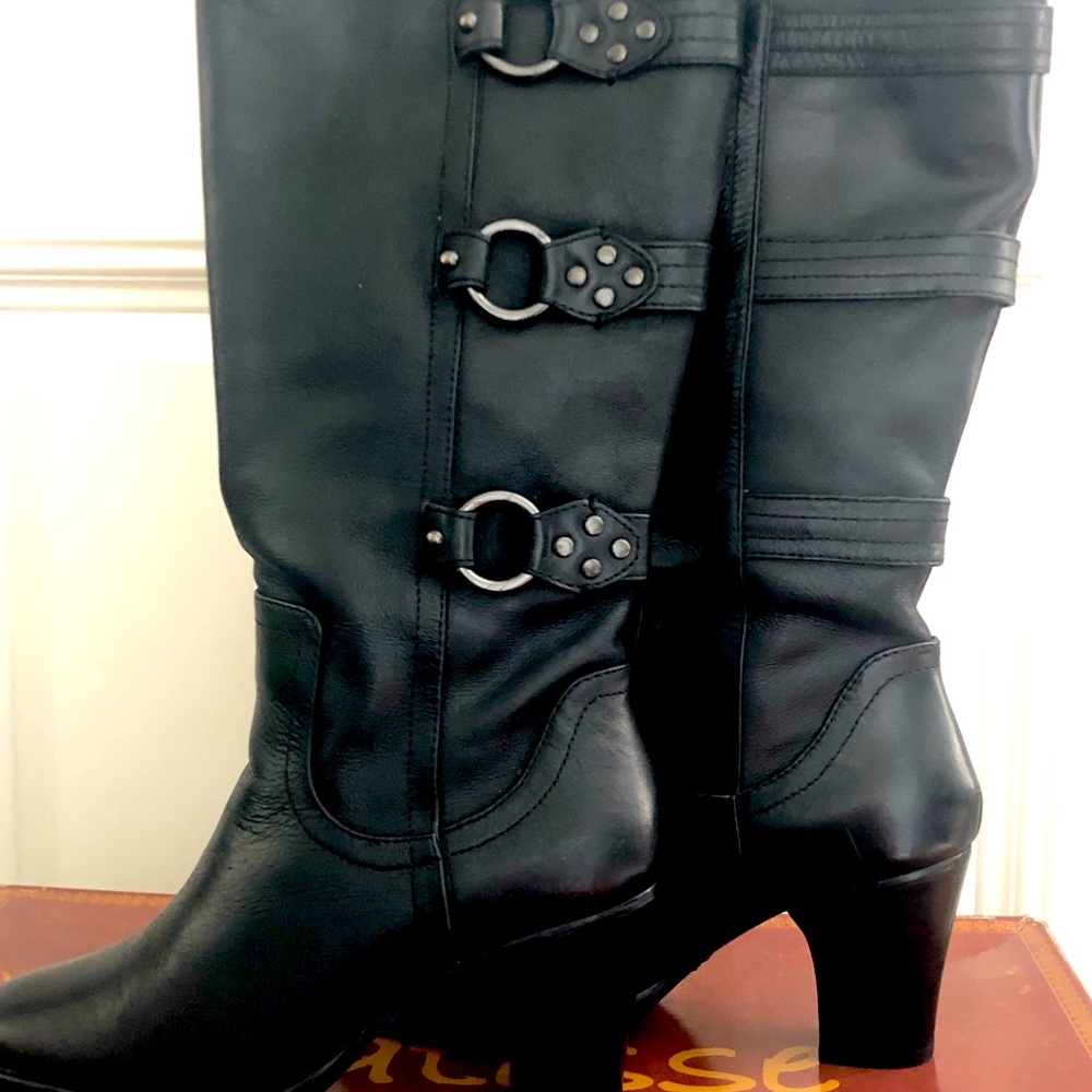 Matisse black leather knee high boots
